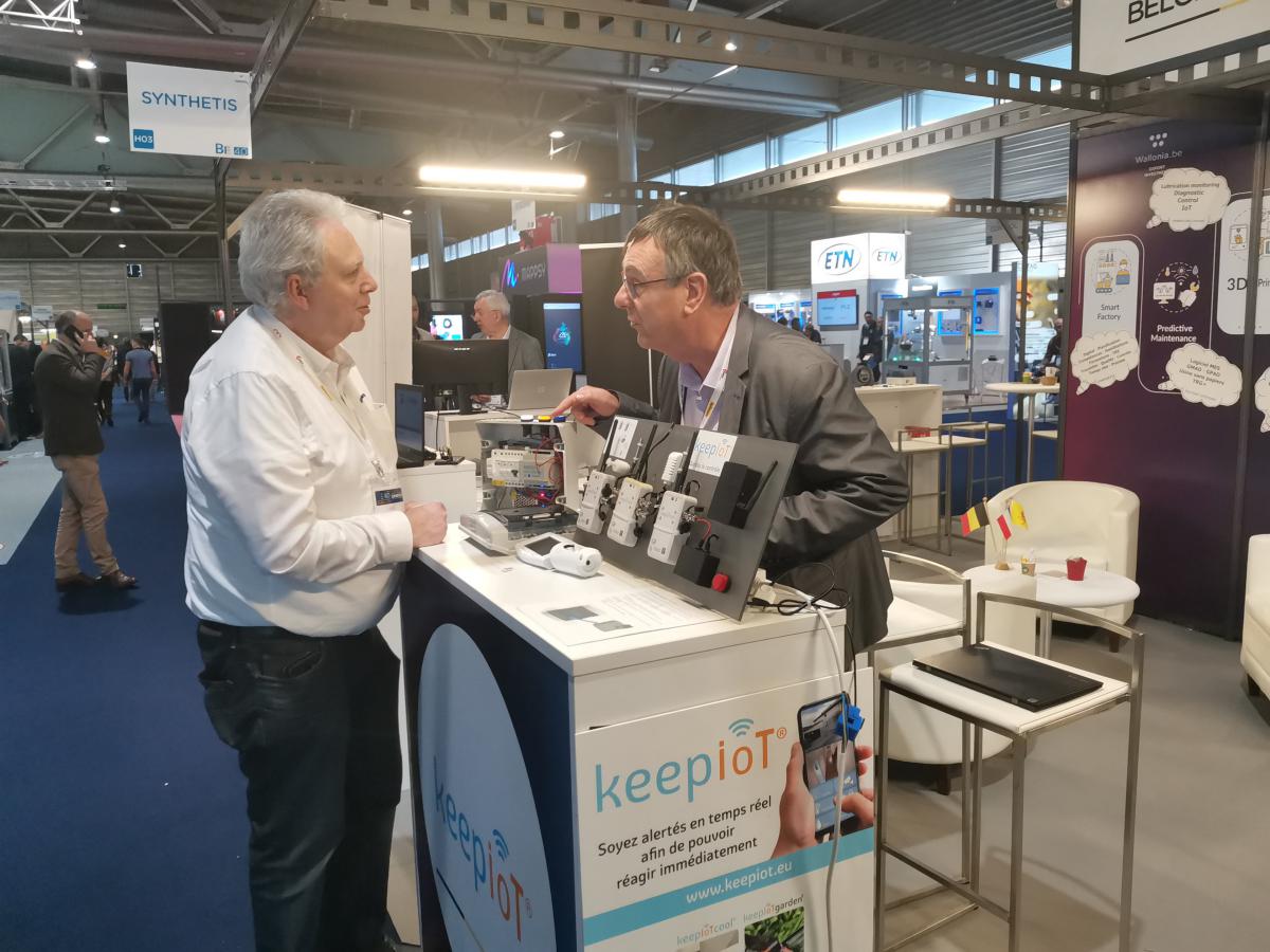 Jean-Jacques Noury sur le salon Industries 4.0 à Mulhouse avec M. Michel Preat